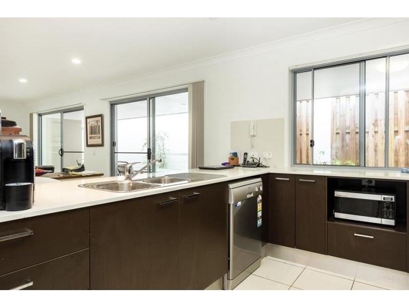 9/15 Dunes Ct, Peregian Springs QLD 4573