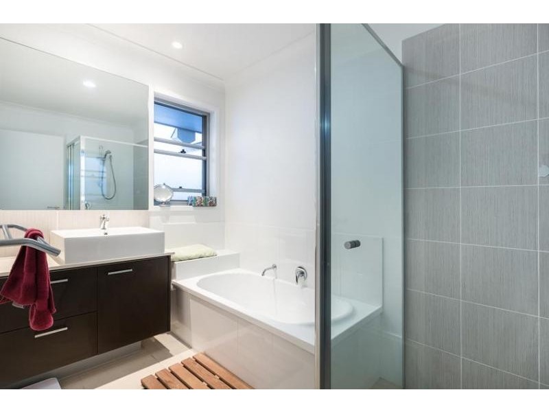 9/15 Dunes Ct, Peregian Springs QLD 4573