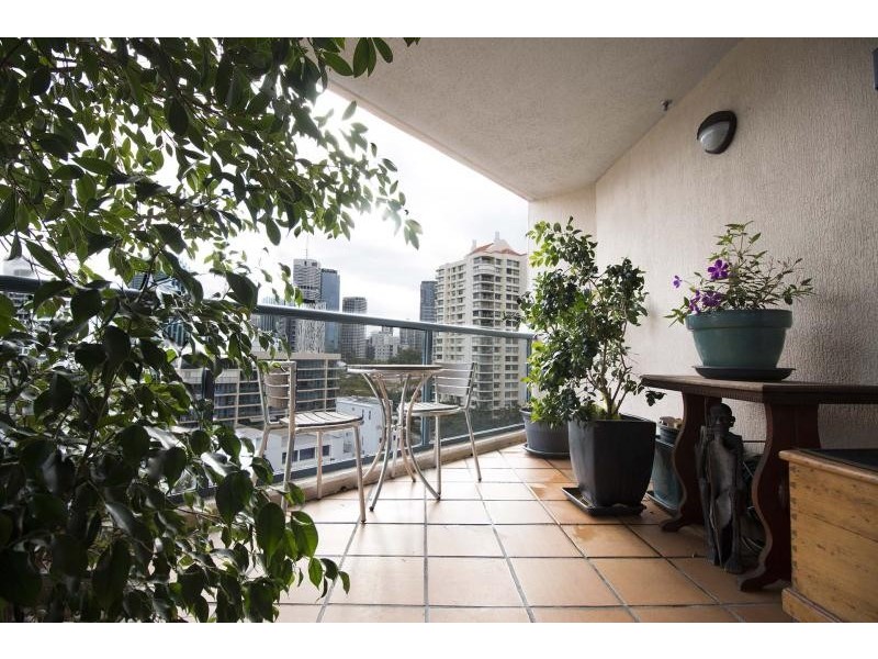 42 Ferry Street, Kangaroo Point QLD 4169