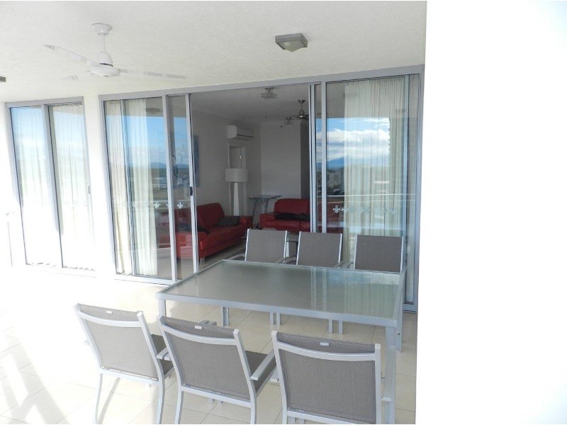 1204/151-173 Sturt Street, Townsville City QLD 4810