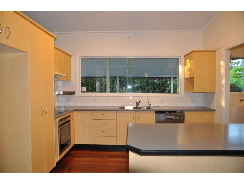 18 Tarrawonga St, Sunnybank QLD 4109