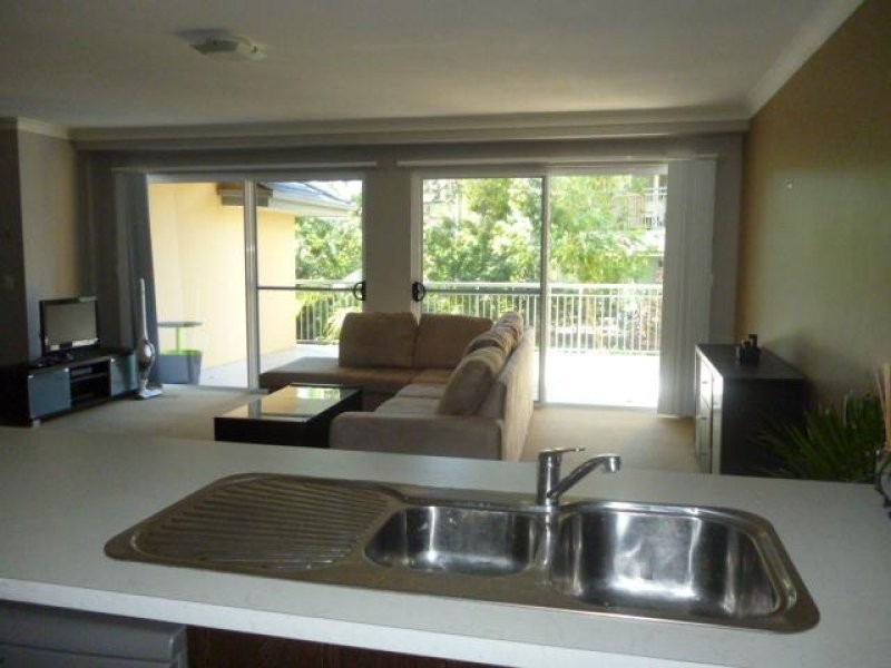 1103/33 Clark St, Biggera Waters QLD 4216