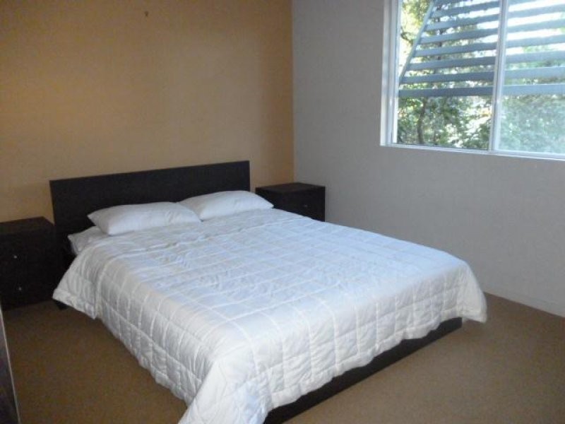 1103/33 Clark St, Biggera Waters QLD 4216