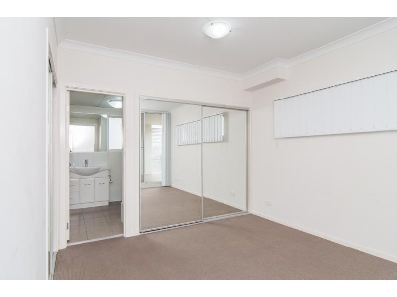 338/51 Playfield Street, Chermside QLD 4032