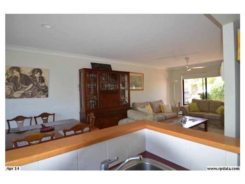 323 Christine Avenue, Varsity Lakes QLD 4227