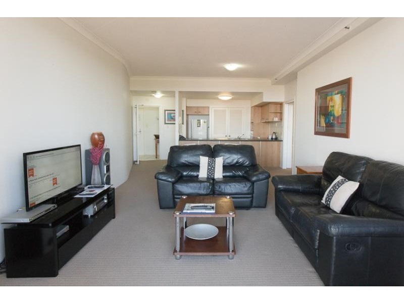 2073/2633 Gold Coast Highway, Broadbeach QLD 4218