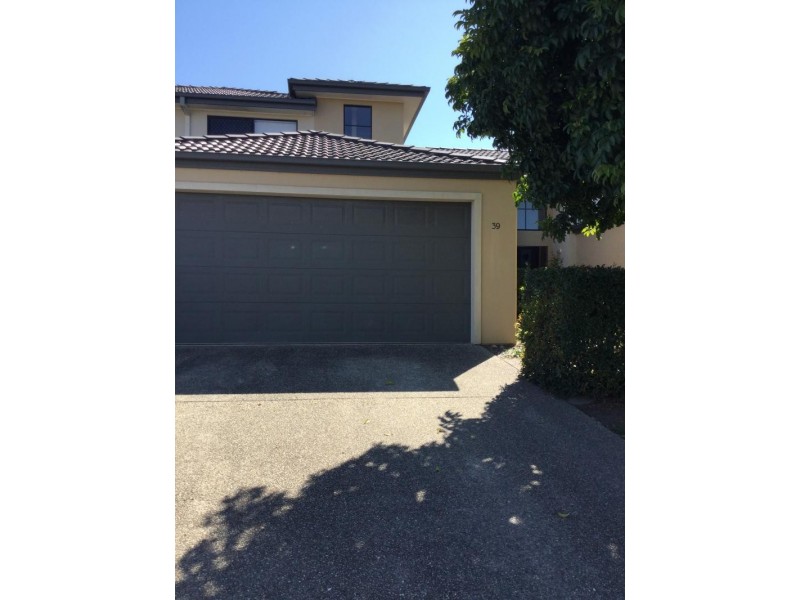 Hope Island QLD 4212