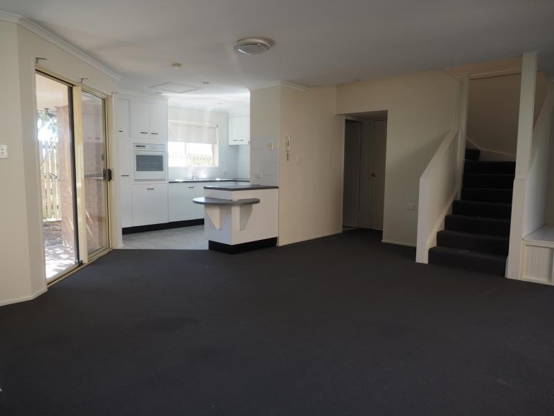 2/23 Railton Street, Aspley QLD 4034