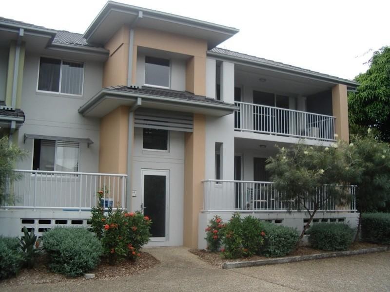 1/33 Clark St, Biggera Waters QLD 4216