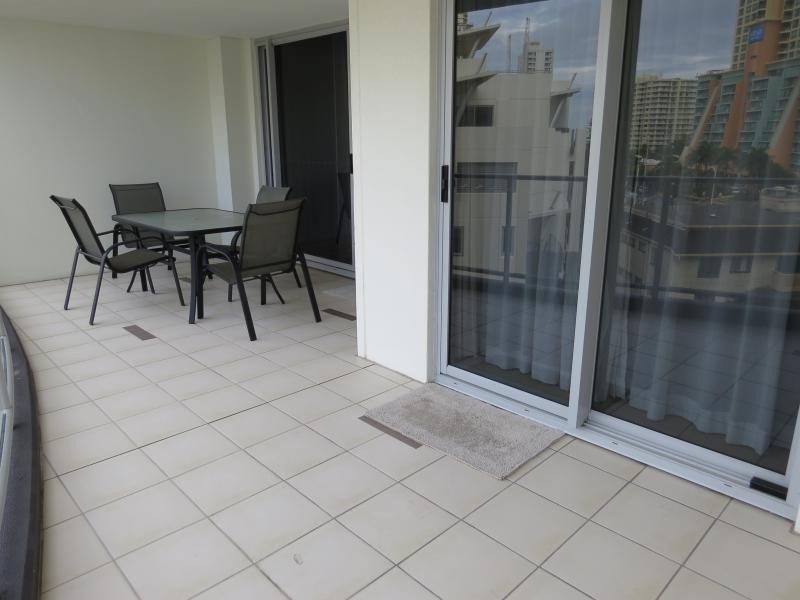 272/21 Cypress Avenue, Surfers Paradise QLD 4217