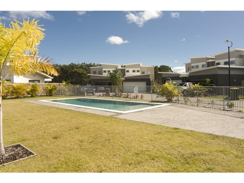 3/15 Catalina Drive, Mudjimba QLD 4564