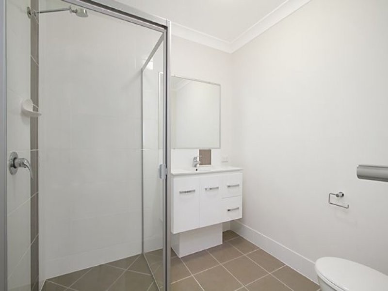 125 Cowie Rd, Carseldine QLD 4034