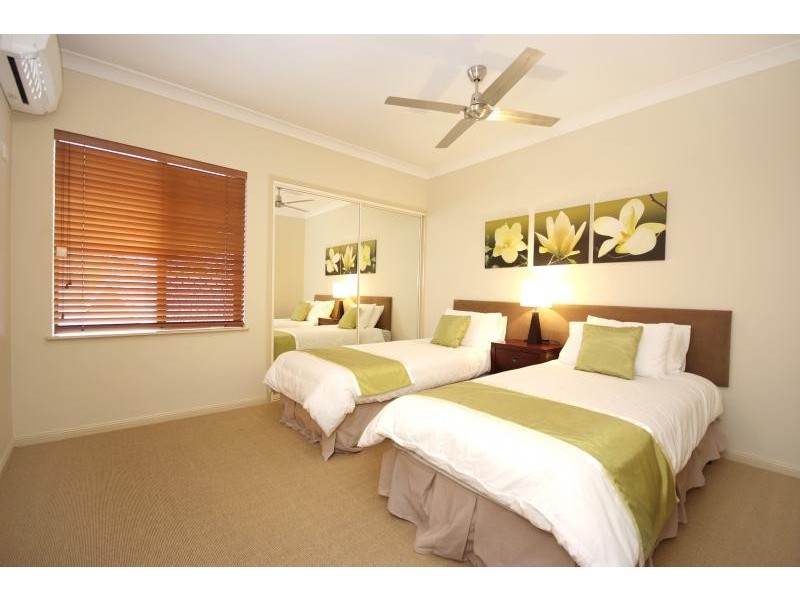 33/1-15 Robson St, Cairns City QLD 4870