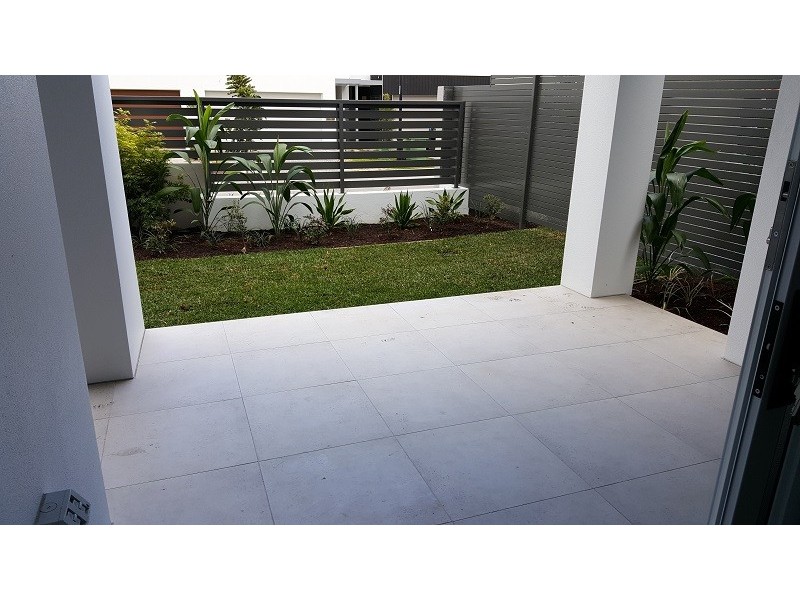 @ Florabella Drive, Robina QLD 4226