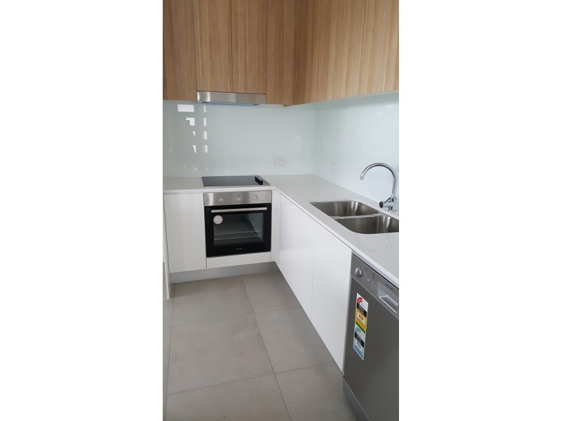 @ Florabella Drive, Robina QLD 4226