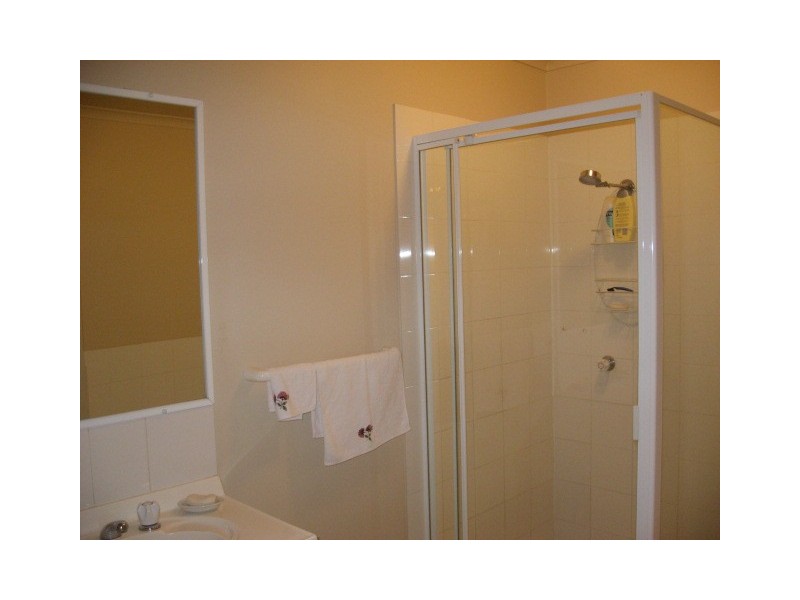 @/13 Birch Crt, Oxenford QLD 4210