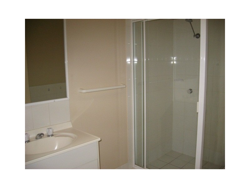 @/13 Birch Crt, Oxenford QLD 4210