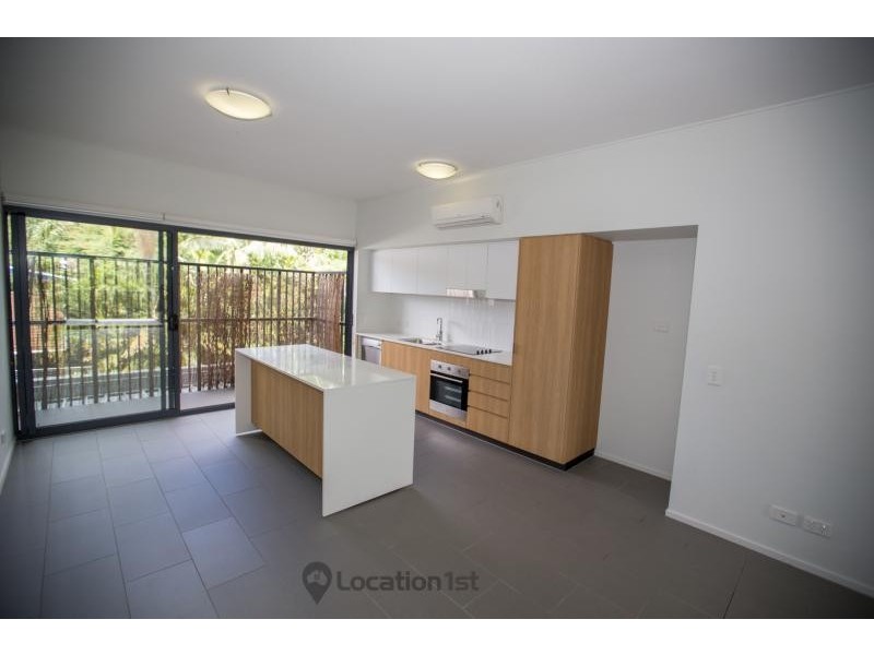 8/2 Garden Terrace, Newmarket QLD 4051