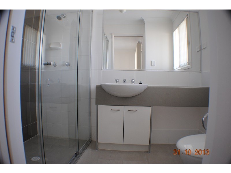 Pacific Pines QLD 4211