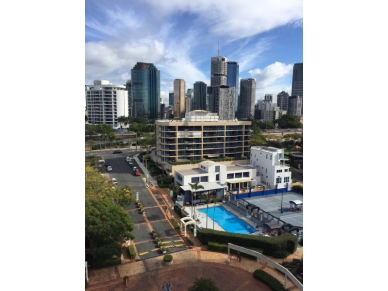 42 Ferry Street, Kangaroo Point QLD 4169