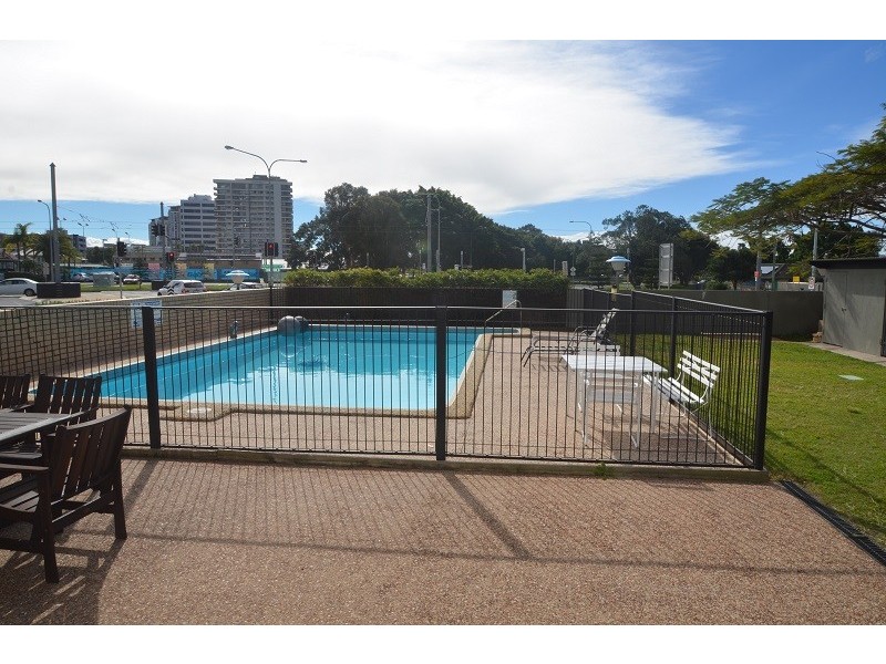 18 Queen Street, Southport QLD 4215