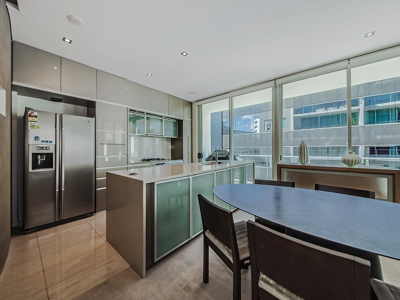 205 Coronation Drive,, Milton QLD 4064