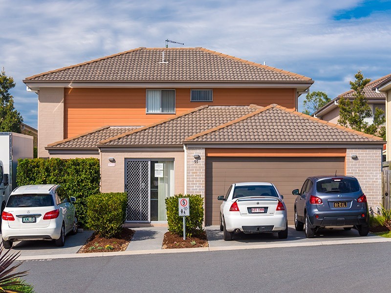 Pacific Pines QLD 4211