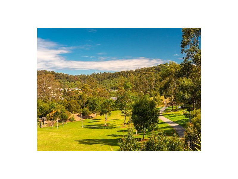 Pacific Pines QLD 4211