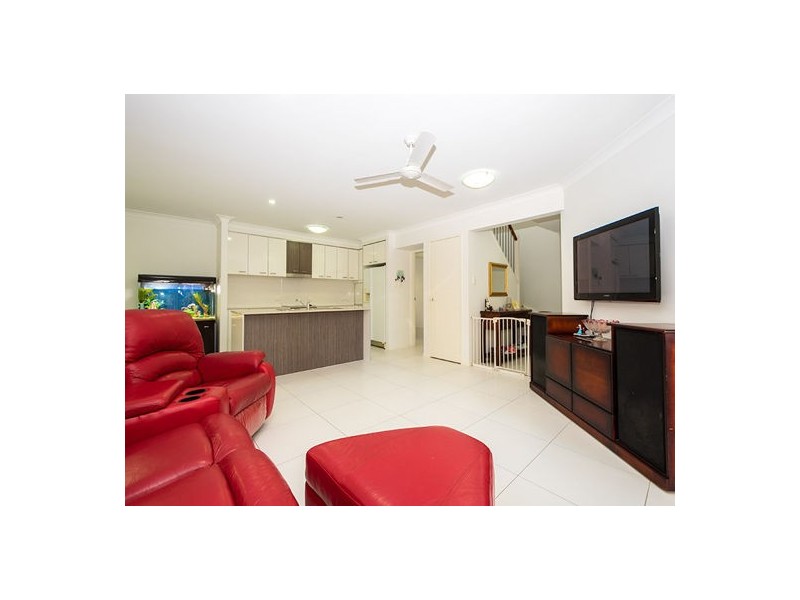 Pacific Pines QLD 4211