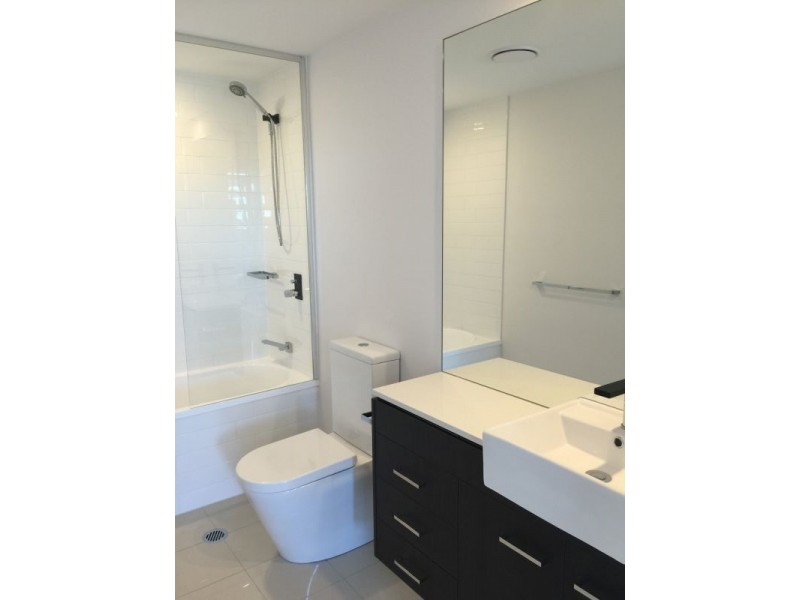 25 -31 East Quay Drive, Biggera Waters QLD 4216