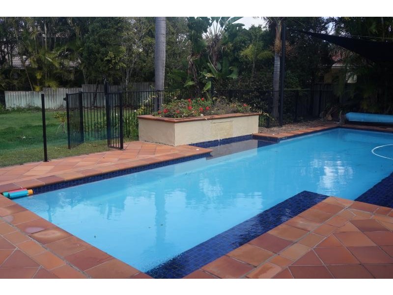 212 Westlake Drive, Westlake QLD 4074