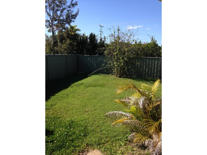 8 Dante Court, Arundel QLD 4214