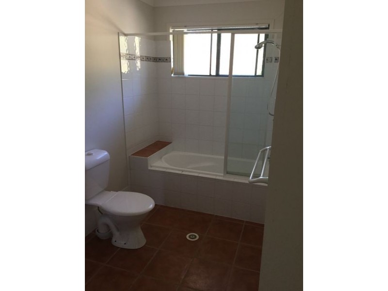 100/333 Colburn Ave., Victoria Point QLD 4165