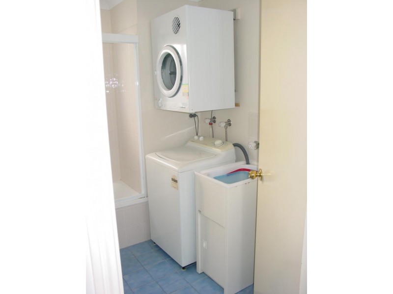 6/103-105 Frank Street, Labrador QLD 4215