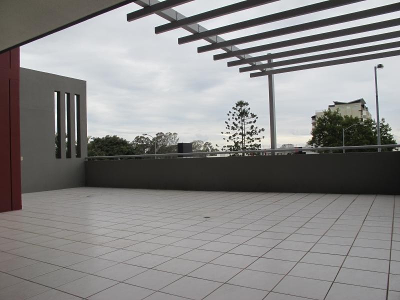 6/27 Station Road, Indooroopilly QLD 4068