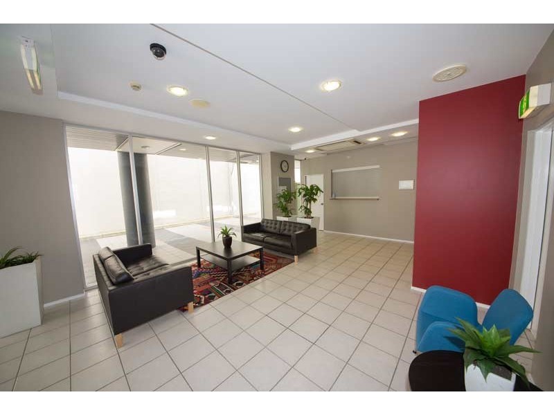 6/27 Station Road, Indooroopilly QLD 4068