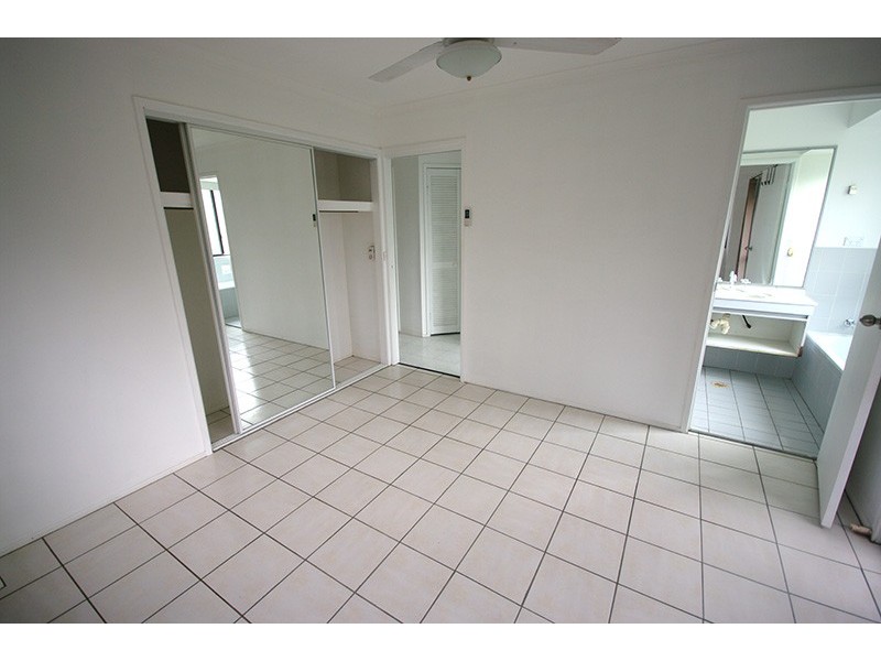 25 Rue Montaigne, Petrie QLD 4502