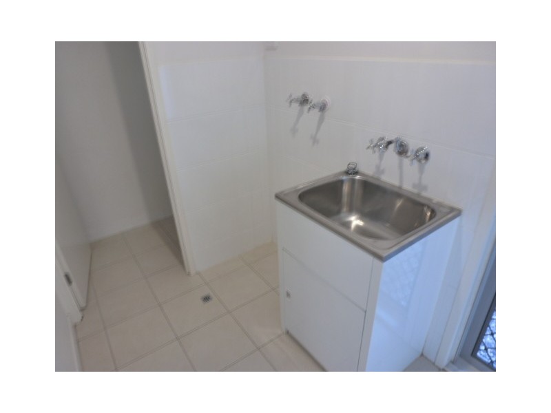 86 Carselgrove Ave, Fitzgibbon QLD 4018