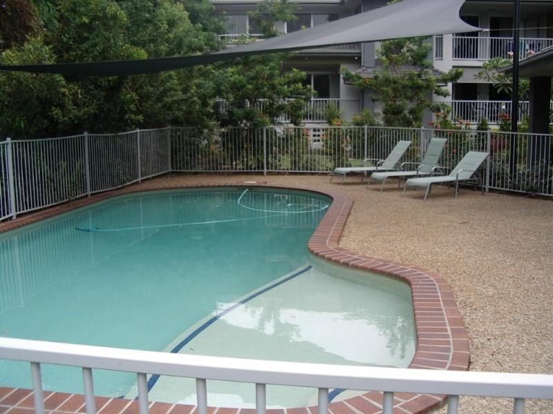 11/33 Clark St, Biggera Waters QLD 4216