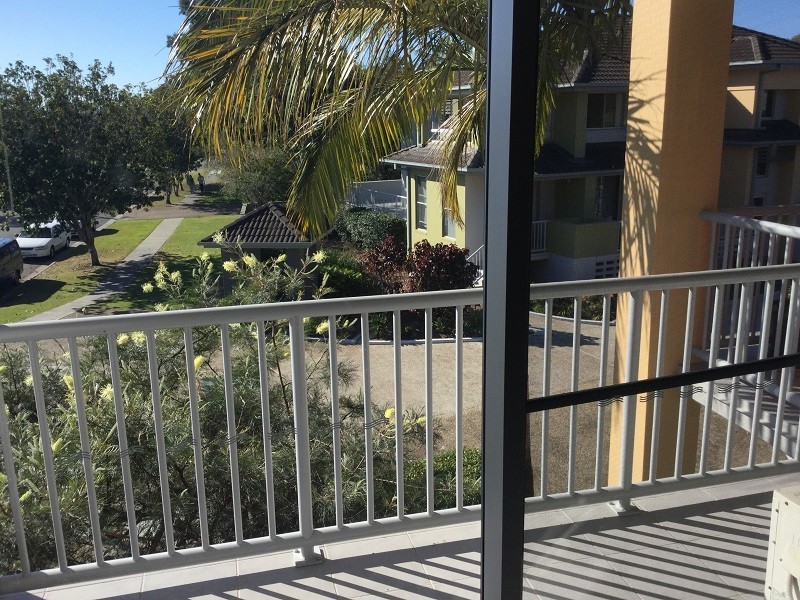 11/33 Clark St, Biggera Waters QLD 4216