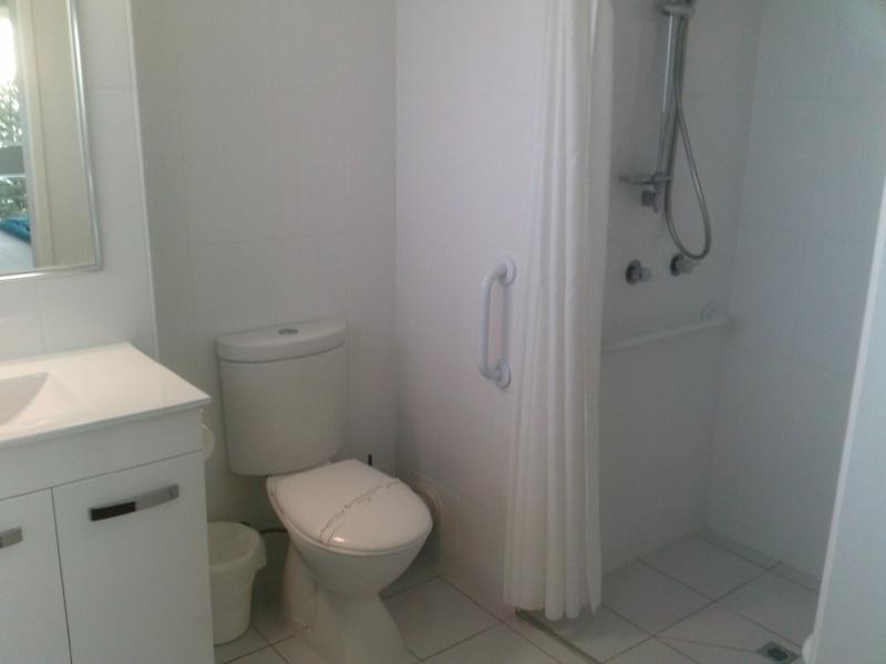 33/202 The Esplanade, Burleigh Heads QLD 4220