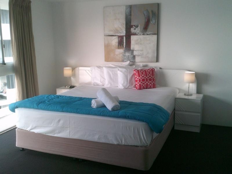 33/202 The Esplanade, Burleigh Heads QLD 4220