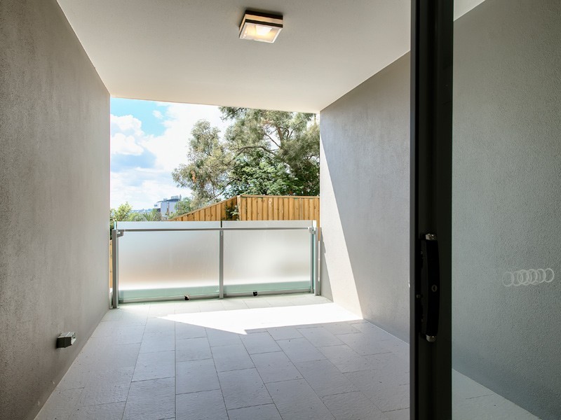 C208/8 Lochaber St, Dutton Park QLD 4102