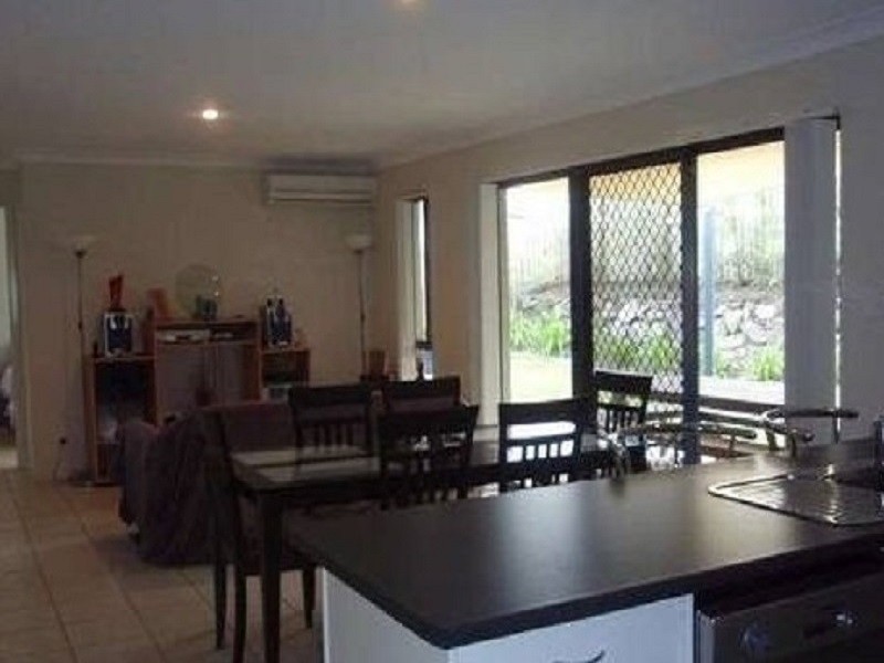 261 Universal street, Oxenford QLD 4210