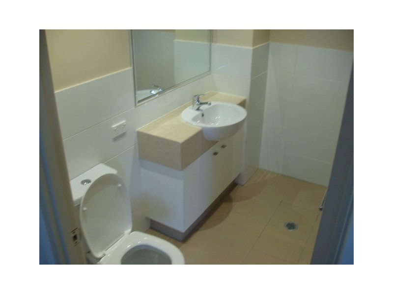 24 Parker Street, Labrador QLD 4215