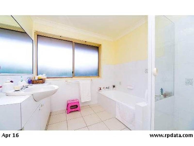 16/469 Pine Ridge Road, Runaway Bay QLD 4216