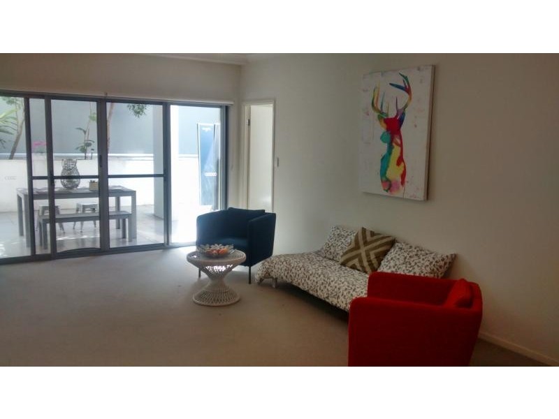 6/4-6 Lockhart Street, Woolloongabba QLD 4102