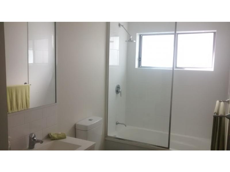 6/4-6 Lockhart Street, Woolloongabba QLD 4102