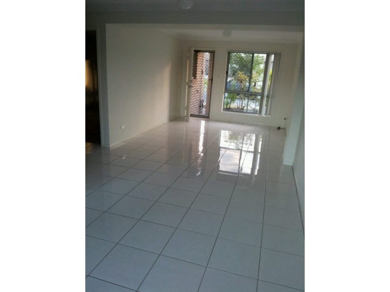 #/30 Carmarthen Circuit, Pacific Pines QLD 4211