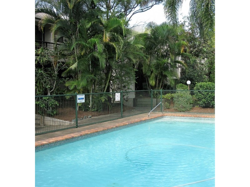 111 Markeri Street, Mermaid Waters QLD 4218